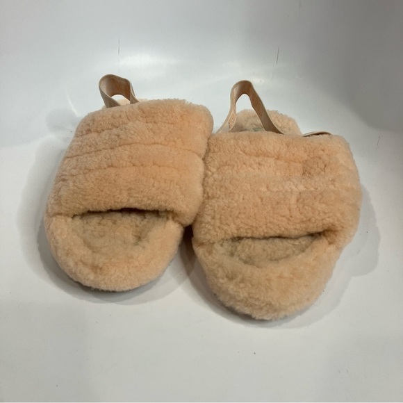 UGG Fluff Yeah platform slippers light peach size 11โ - Picture 4 of 10